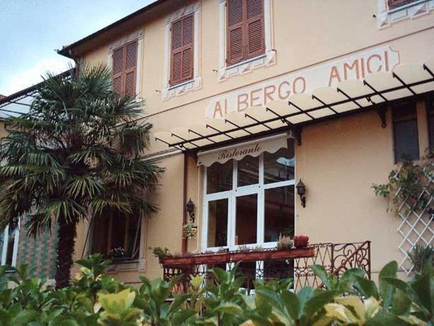 Albergo Amici Varese Ligure Bagian luar foto