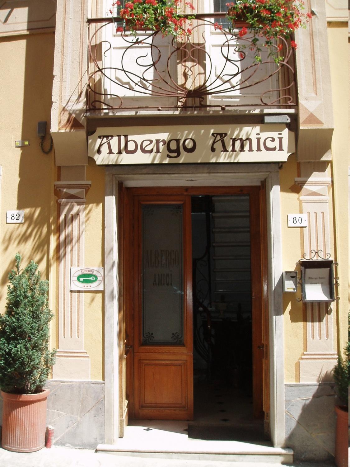 Albergo Amici Varese Ligure Bagian luar foto